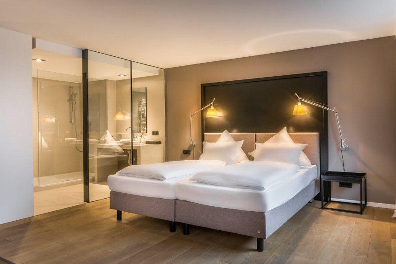 Hotel Western Goldenes Rad