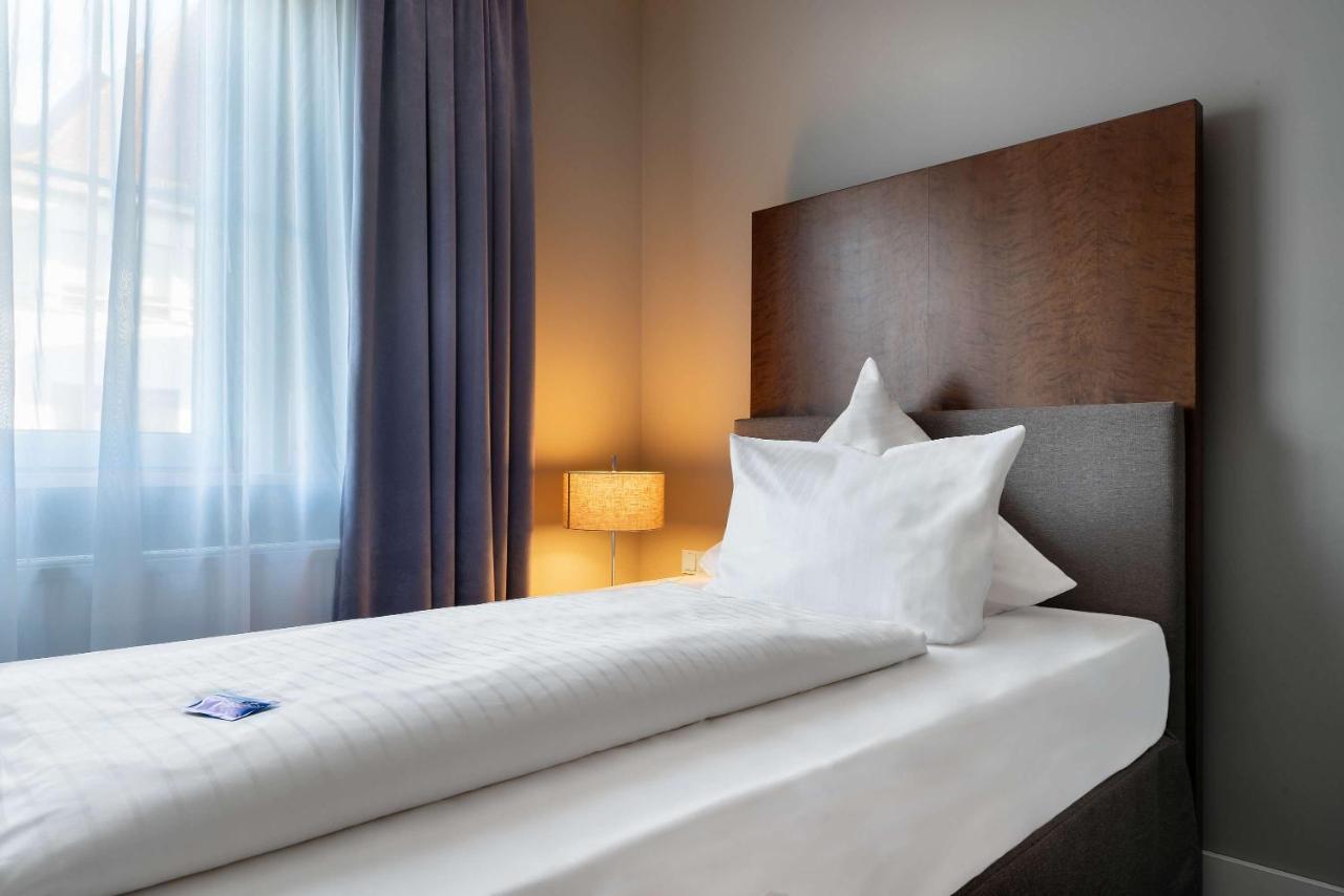 Western Goldenes Rad Hotel Friedrichshafen